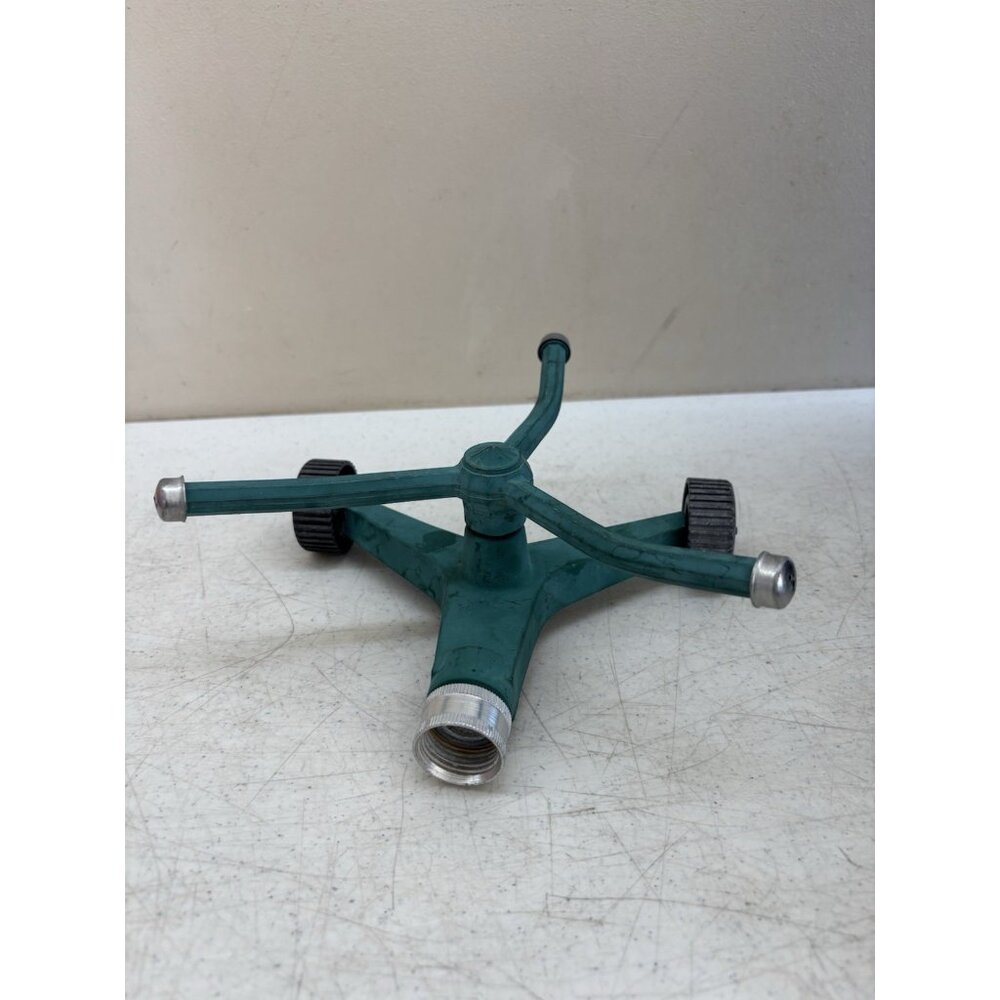 Vintage Cast Iron Metal Green Spot Lawn Sprinkler Green Thumb